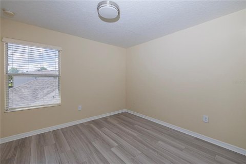 Townhouse in Windermere, Florida 3 bedrooms, 162.39 sq.m. № 1913878 - photo 19