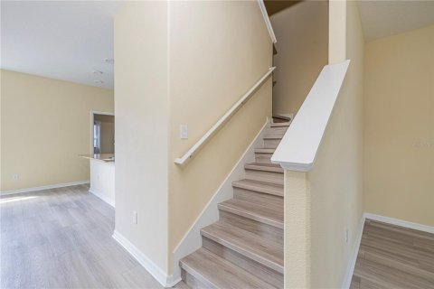 Townhouse in Windermere, Florida 3 bedrooms, 162.39 sq.m. № 1913878 - photo 8
