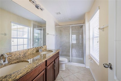 Townhouse in Windermere, Florida 3 bedrooms, 162.39 sq.m. № 1913878 - photo 23