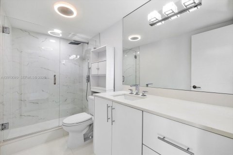 Touwnhouse à vendre à North Miami Beach, Floride: 3 chambres, 147.71 m2 № 2256637 - photo 24