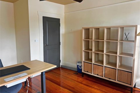 Propiedad comercial en alquiler en Tampa, Florida, 270.53 m2 № 1569756 - foto 7