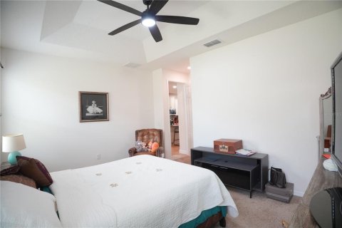 Casa en venta en Kissimmee, Florida, 3 dormitorios, 158.49 m2 № 2308358 - foto 15