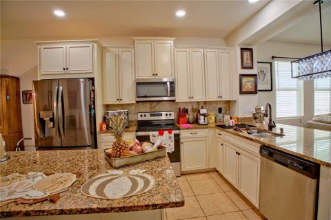 Casa en venta en Kissimmee, Florida, 3 dormitorios, 158.49 m2 № 2308358 - foto 9