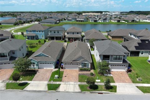 Casa en venta en Kissimmee, Florida, 3 dormitorios, 158.49 m2 № 2308358 - foto 2