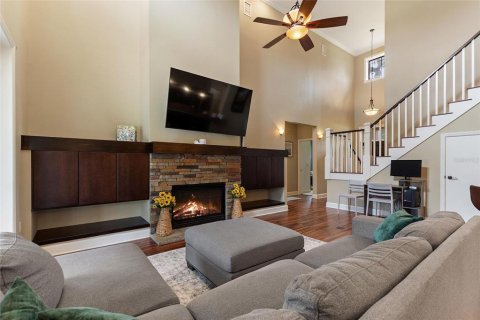 Casa en venta en Winter Haven, Florida, 5 dormitorios, 282.33 m2 № 1903932 - foto 18