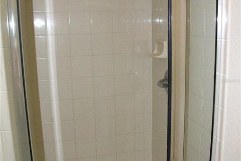 Condo in Winter Haven, Florida, 2 bedrooms  № 1866715 - photo 14