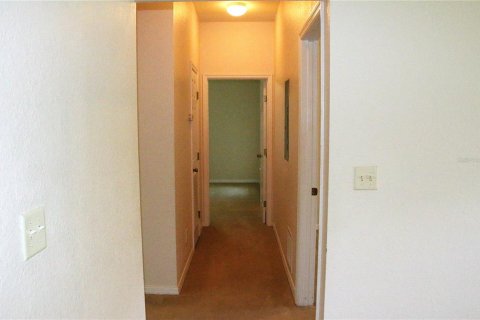 Condo in Winter Haven, Florida, 2 bedrooms  № 1866715 - photo 12
