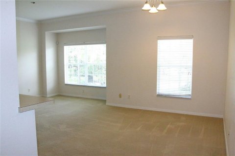Condo in Winter Haven, Florida, 2 bedrooms  № 1866715 - photo 5