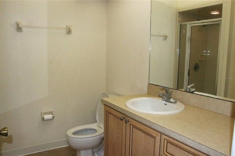 Condo in Winter Haven, Florida, 2 bedrooms  № 1866715 - photo 15