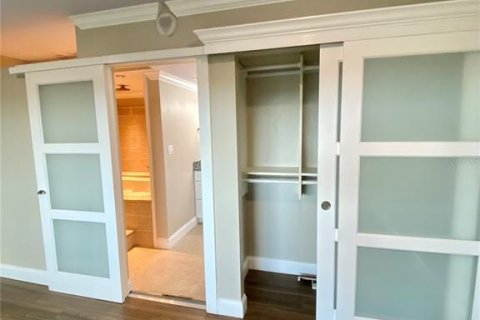 Снять в аренду кондоминиум в Тампа, Флорида 5 комнат, 159.05м2, № 1904883 - фото 20