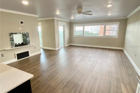 Снять в аренду кондоминиум в Тампа, Флорида 5 комнат, 159.05м2, № 1904883 - фото 15