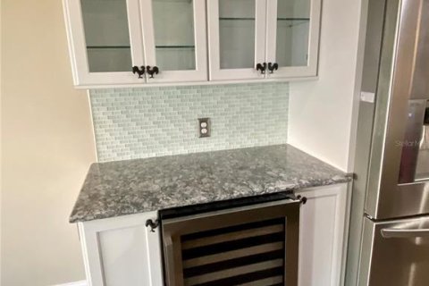 Снять в аренду кондоминиум в Тампа, Флорида 5 комнат, 159.05м2, № 1904883 - фото 11