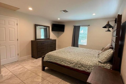 House in Vero Beach, Florida 2 bedrooms, 102.19 sq.m. № 2245218 - photo 16