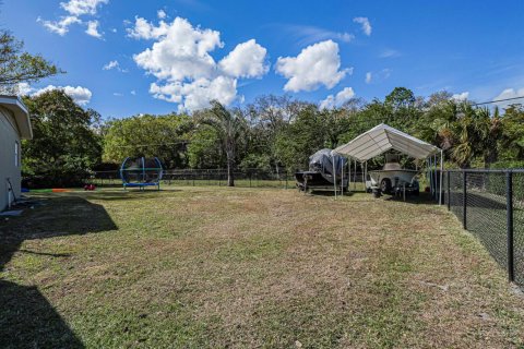 House in Vero Beach, Florida 2 bedrooms, 102.19 sq.m. № 2245218 - photo 30