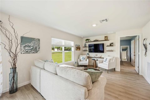 Casa en venta en North Port, Florida, 4 dormitorios, 139.26 m2 № 2199359 - foto 10