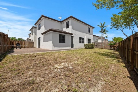 House in Cutler Bay, Florida 5 bedrooms, 270.9 sq.m. № 1743803 - photo 30