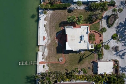 House in Sarasota, Florida 3 bedrooms, 351.91 sq.m. № 1543416 - photo 5