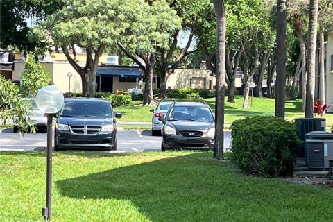 Condominio en venta en Deerfield Beach, Florida, 2 dormitorios, 106.84 m2 № 2250545 - foto 7