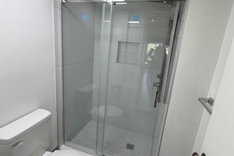 Condominio en venta en Deerfield Beach, Florida, 2 dormitorios, 106.84 m2 № 2250545 - foto 13
