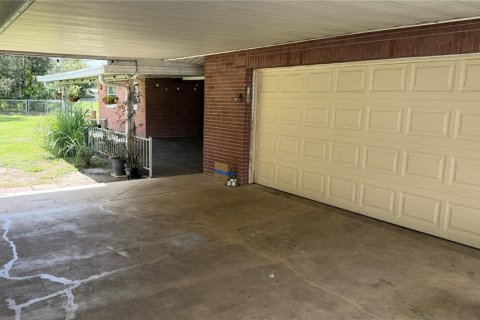 Casa en venta en Zephyrhills, Florida, 3 dormitorios, 241.55 m2 № 2353488 - foto 5