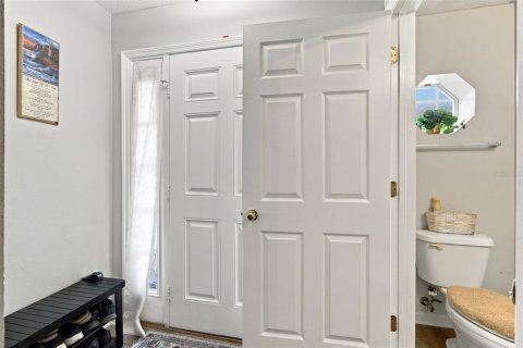 Touwnhouse à vendre à Tampa, Floride: 3 chambres, 163.88 m2 № 2389185 - photo 7