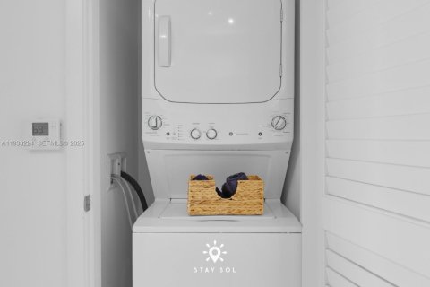 Copropriété à vendre à Hollywood, Floride: 1 chambre, 70.51 m2 № 1989260 - photo 23