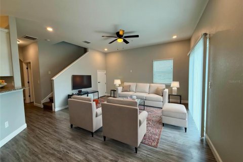 Villa ou maison à louer à Winter Haven, Floride: 3 chambres, 150.97 m2 № 2114545 - photo 2