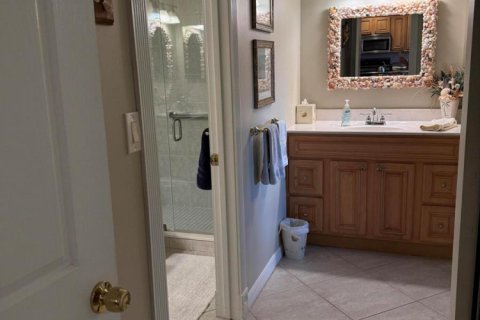 Condo in St. Lucie, Florida, 1 bedroom  № 2087153 - photo 25