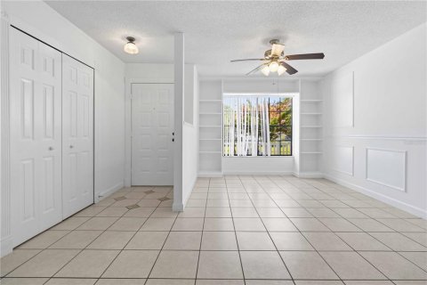 Casa en venta en Titusville, Florida, 3 dormitorios, 155.15 m2 № 2199830 - foto 4