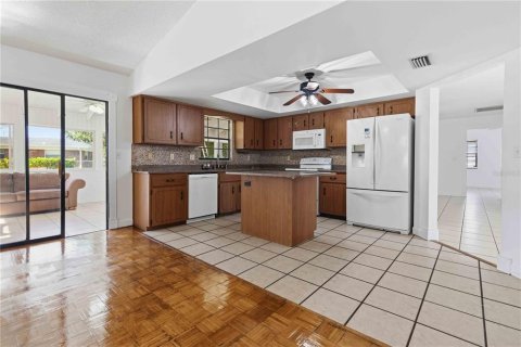 Casa en venta en Titusville, Florida, 3 dormitorios, 155.15 m2 № 2199830 - foto 14