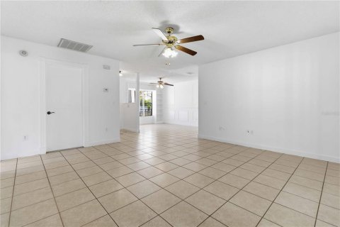 Casa en venta en Titusville, Florida, 3 dormitorios, 155.15 m2 № 2199830 - foto 11