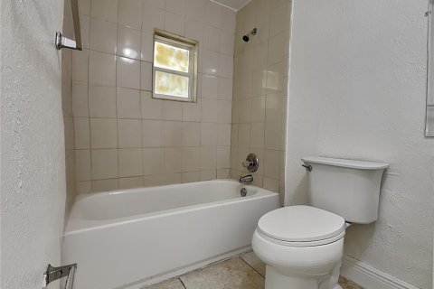 Casa en alquiler en Orlando, Florida, 2 dormitorios, 68 m2 № 1914028 - foto 10