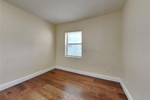 Casa en alquiler en Orlando, Florida, 2 dormitorios, 68 m2 № 1914028 - foto 12