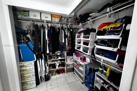 Купить кондоминиум в Майами, Флорида 2 спальни, 105.17м2, № 2027695 - фото 13