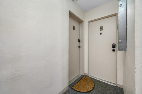 Copropriété à vendre à Saint Pete Beach, Floride: 1 chambre, 45.99 m2 № 2349181 - photo 4