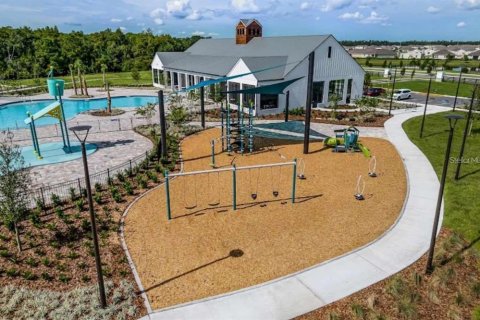 Villa ou maison à louer à Saint Cloud, Floride: 3 chambres, 145.86 m2 № 2166214 - photo 2