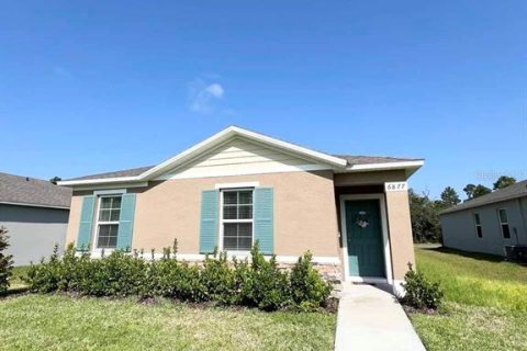 Villa ou maison à Saint Cloud, Floride 3 chambres, 145.86 m2 № 2166214