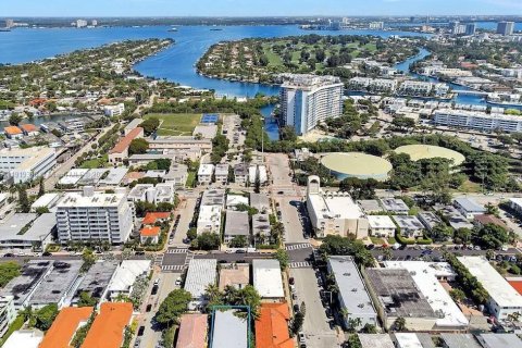 Apartment in Miami Beach, Florida 1 bedroom, 65.03 sq.m. № 1974537 - photo 15