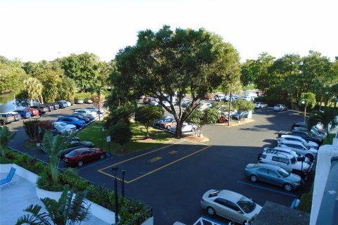 Condominio en venta en Fort Lauderdale, Florida, 1 dormitorio, 78.97 m2 № 2083080 - foto 23