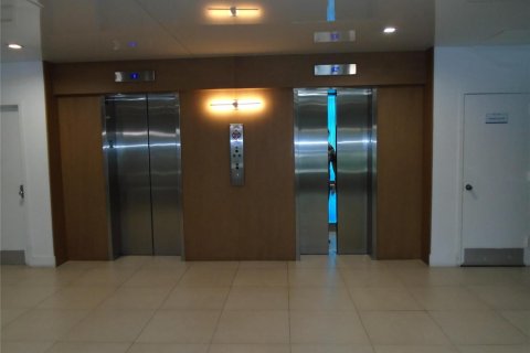 Condominio en venta en Fort Lauderdale, Florida, 1 dormitorio, 78.97 m2 № 2083080 - foto 13
