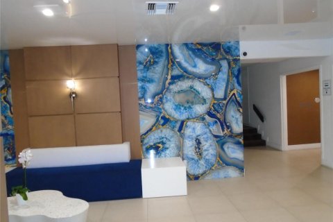 Condominio en venta en Fort Lauderdale, Florida, 1 dormitorio, 78.97 m2 № 2083080 - foto 17