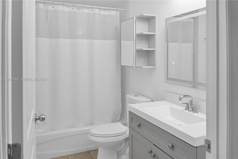 Купить кондоминиум в Майами, Флорида 1 спальня, 77.85м2, № 2024465 - фото 9