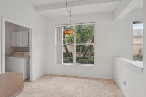 House in Sun City Center, Florida 2 bedrooms, 195.28 sq.m. № 1873185 - photo 14