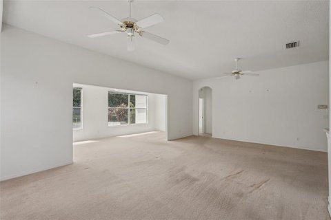 House in Sun City Center, Florida 2 bedrooms, 195.28 sq.m. № 1873185 - photo 6