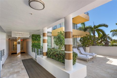 Copropriété à vendre à Miami Beach, Floride: 38.55 m2 № 2008296 - photo 18