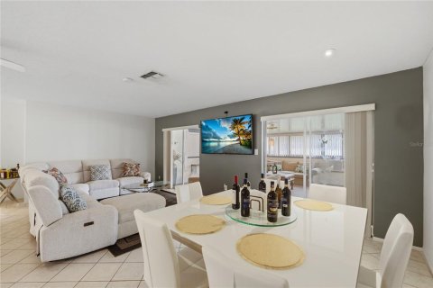 Купить виллу или дом в Орландо, Флорида 6 комнат, 151.19м2, № 2152148 - фото 11