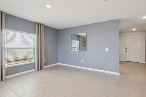 Villa ou maison à vendre à Haines City, Floride: 4 chambres, 235.23 m2 № 2196184 - photo 5