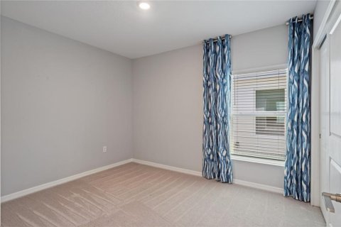 Villa ou maison à vendre à Haines City, Floride: 4 chambres, 235.23 m2 № 2196184 - photo 19