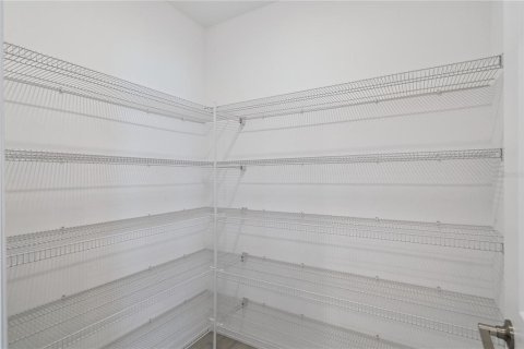Villa ou maison à vendre à Haines City, Floride: 4 chambres, 235.23 m2 № 2196184 - photo 11