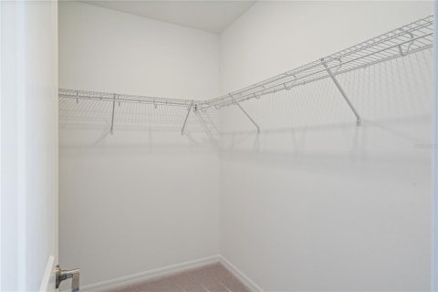 Villa ou maison à vendre à Haines City, Floride: 4 chambres, 235.23 m2 № 2196184 - photo 25